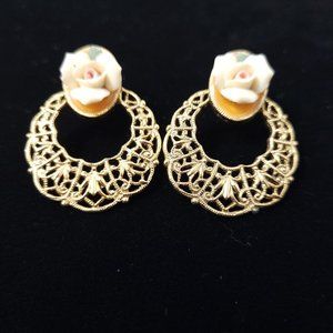 Lovely Vintage 1928 Pale Pink Rose Earrings Studs Gold Hoop Web Cameo READ 6378